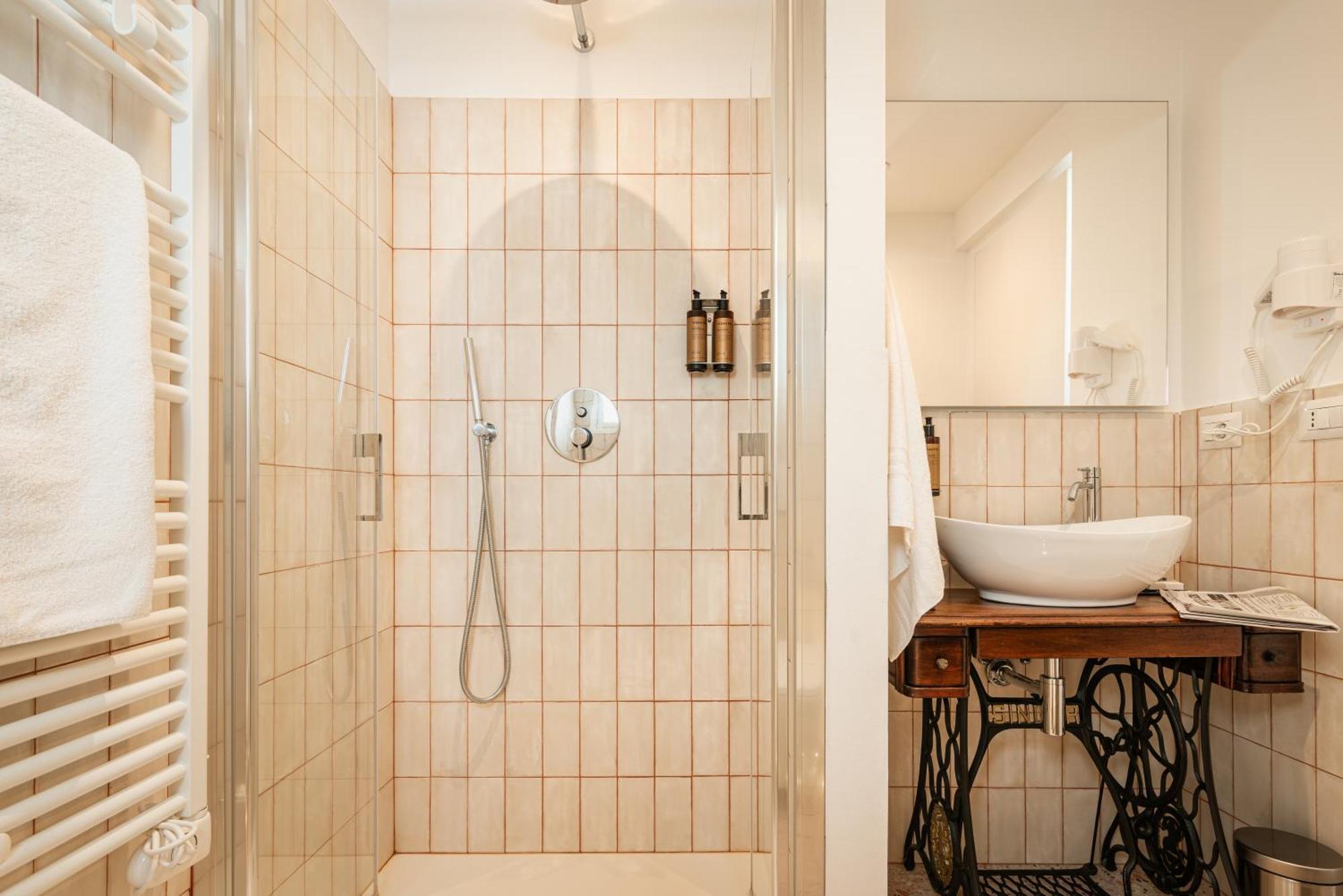 La Casa Di Benedetta Hotel Полиняно а Маре Екстериор снимка